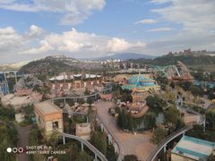 -七彩云南欢乐世界