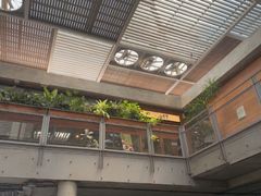 -ROAST coffee & eatery