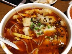 -渝是乎川渝小炒(新世界百货望京店)