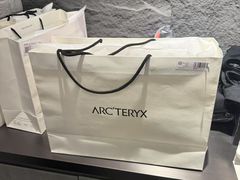 -ARC'TERYX始祖鸟(北京王府中环店)