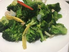 -泓历皇朝酒店(东亭店)