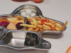 -锅立方•炭火蛙锅(六合万达广场店)