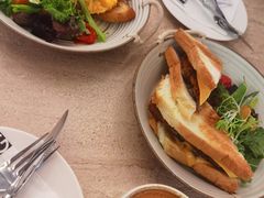 火腿滑蛋可颂全餐-玲婧胡同·生日蛋糕·餐厅(嘉里城店)