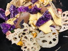 -万记麻辣烫国展总店