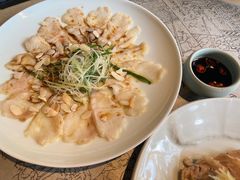 -穹六人间 people 6(岳阳路店)