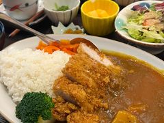 炸猪排咖喱定食-千懿六本木酒场(常熟路店)