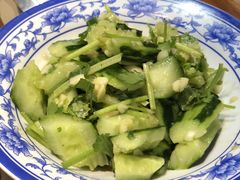 蒜泥黄瓜-锅来乐地锅鸡(安亭店)