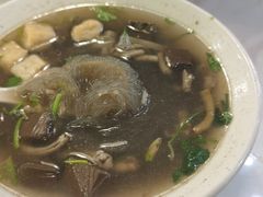 鸭血粉丝-百年尹氏汤包(湖南路狮子桥店)