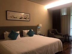 -绍兴鉴湖君澜大酒店