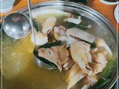 -万兴启丰椰子文化园餐厅
