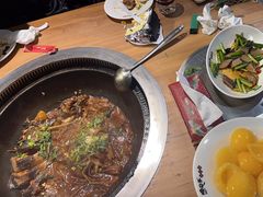 -咱屯子铁锅炖直营店(保利店)