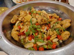 -湖南人家湘菜馆(镇江路店)