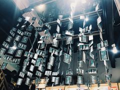 -猫的天空之城概念书店(杭州南宋御街店)