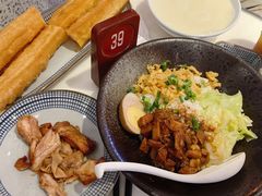 台南卤肉饭-桃园眷村(万象天地店)