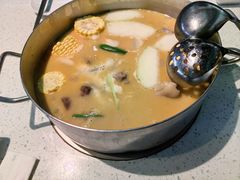 -肥仔文澳门猪骨煲(南京西路店)