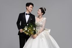 -乐派诗婚纱摄影