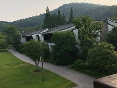 -青花餐厅(雅谷泉山庄酒店)