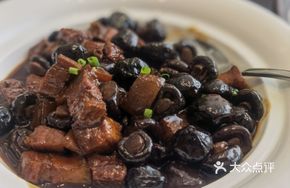 Mini Meat Sauce Mushrooms
