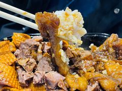 -中东大市场美食城