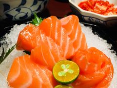 -山川小町·极番烧肉(新地假日广场店)
