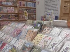 -猫的天空之城概念书店(印象城购物中心店)