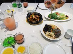-峨嵋小镇·川菜(勒泰中心店)