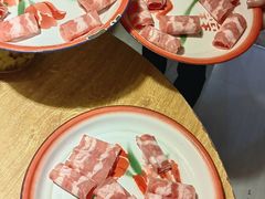 -茸梅路右拐龙虾-农家菜(松江店)