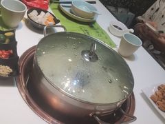 -洪氏嗨捞·猪肚鸡火锅(阳光天地店)