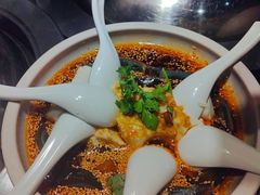 -锅老头海鲜铁锅炖
