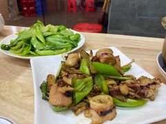 -盛燕泥丁粥
