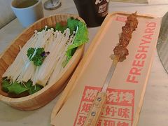 -左庭右院鲜牛肉火锅(浦江欢乐颂店)