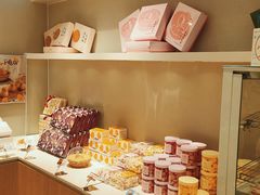 零售区-好利来(曲江龙湖店)