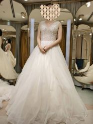 -LA GRACE高端婚纱礼服定制馆