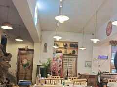 -霄汉牛三鲜湖北砂锅菜(万松园2店)