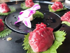 -三人行骨头王火锅(长寿店)