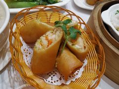 勾虾春卷皇-君德澜酒家·创意粤菜(金山谷店)