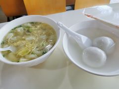 -绿杨馄饨临顿路店