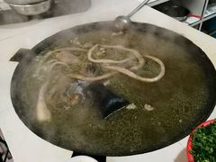 -谢老五跷脚牛肉·非遗传承店