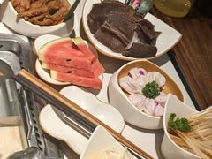 -海底捞火锅(长宁路龙之梦店)
