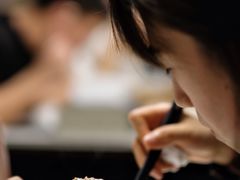 猪肚鸡里的鸡块-煲王粤菜餐厅(中侨中心店)