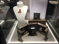 -周大福CHOW TAI FOOK(万象城店)