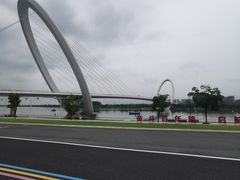 -南京眼步行桥