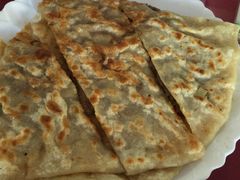 -溢心园香河肉饼总店