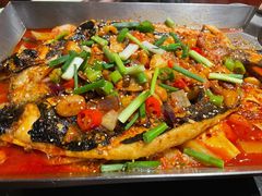 -鸣记脆皮烤鱼·海鲜烤鱼(亿合城店)