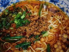 -万记麻辣烫国展总店