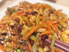 -六泰居·尔滨地标·东北菜(黄河路店)
