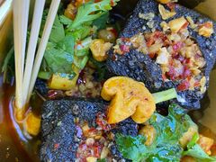 -八一路好吃街(雨田商务大厦店)