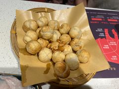 炸汤圆-牛村来人潮汕牛肉火锅(西单店)