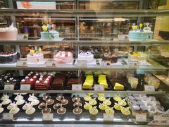 面包甜点陈列柜-仟吉(荟聚中心店)