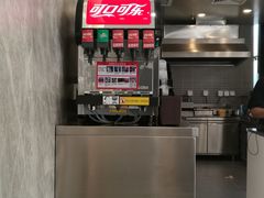 -龙治汉堡(中华城店)